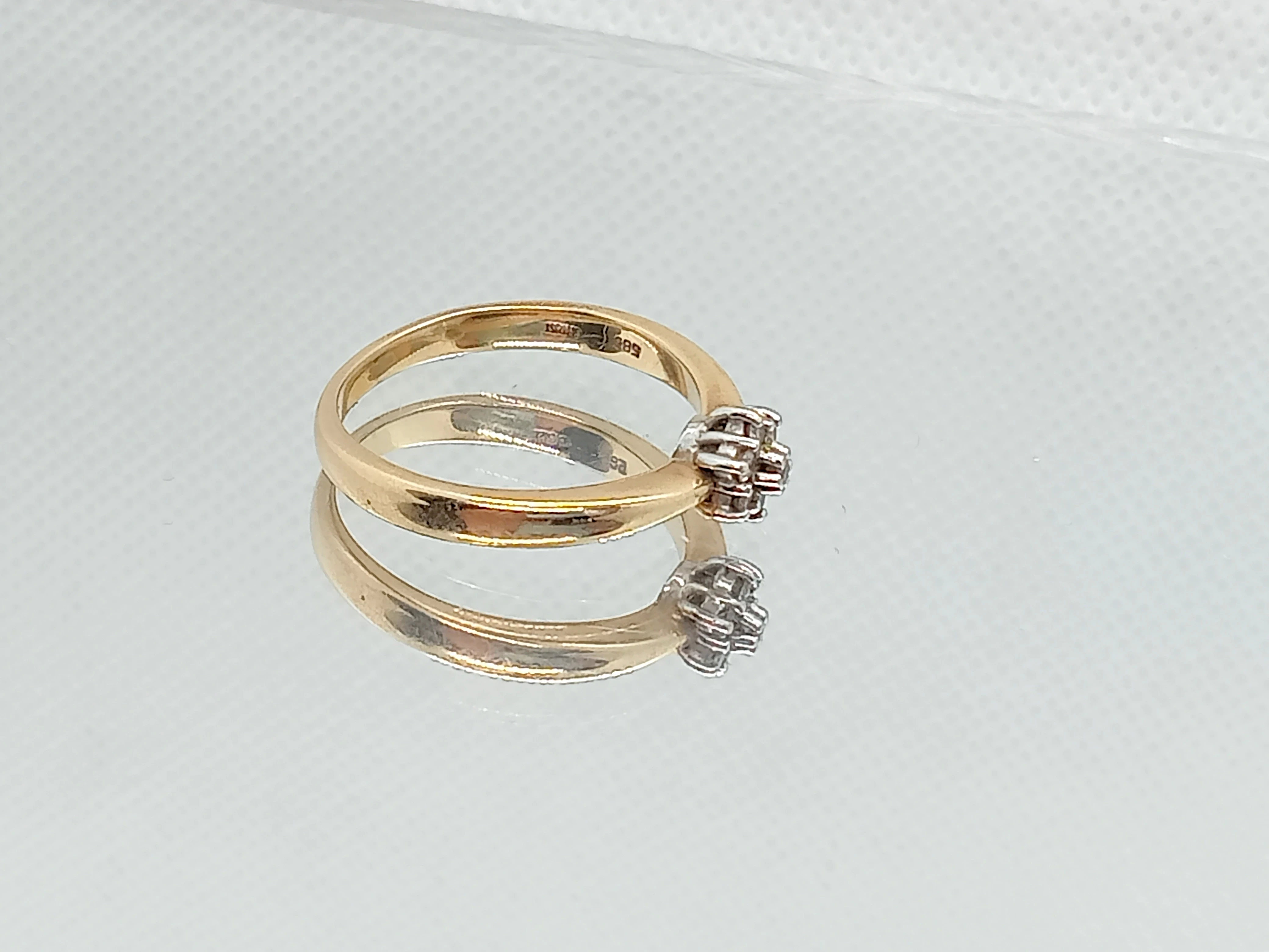 zloty-pierscionek-z-cyrkoniami-kwiatek-585-rodzaj-wyrob-jubilerski