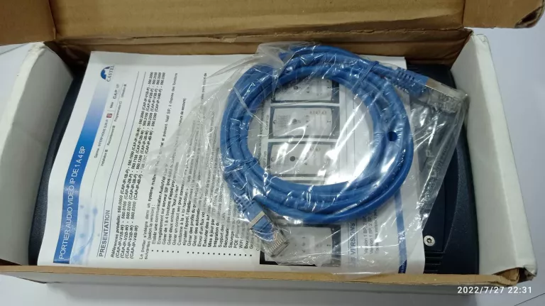 domofon-castel-full-ipsip-z-1-przyciskiem-wywolan-stan-uzywany