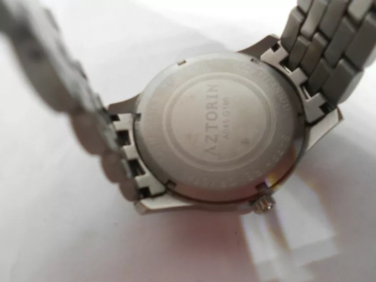 zegarek-aztorin-a045g190-polecamy-szkielko-mineralne