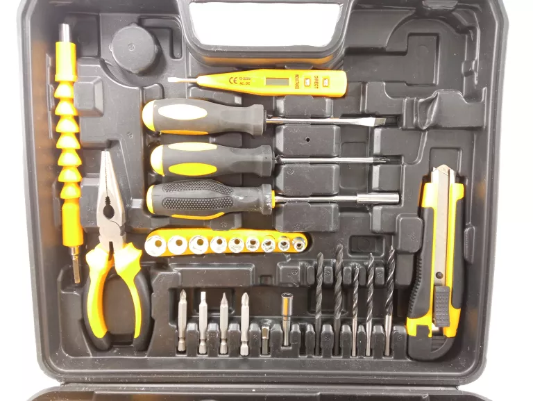 WIERTARKA DEWALT DCD771 ZESTAW