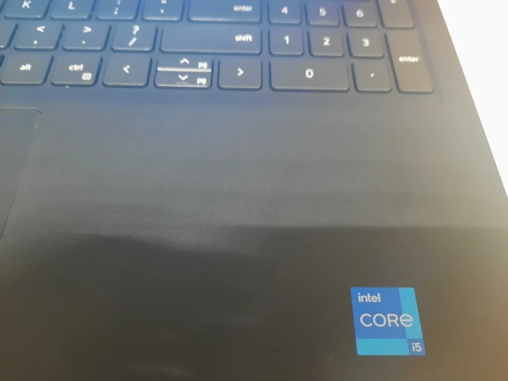 laptop-dell-vostro-15-3510-p112f-intel-i5-2568-g-stan-uzywany