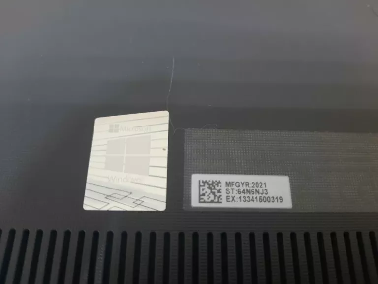 laptop-dell-vostro-15-3510-p112f-intel-i5-2568-g-wielkosc-pamieci-ram-8-gb