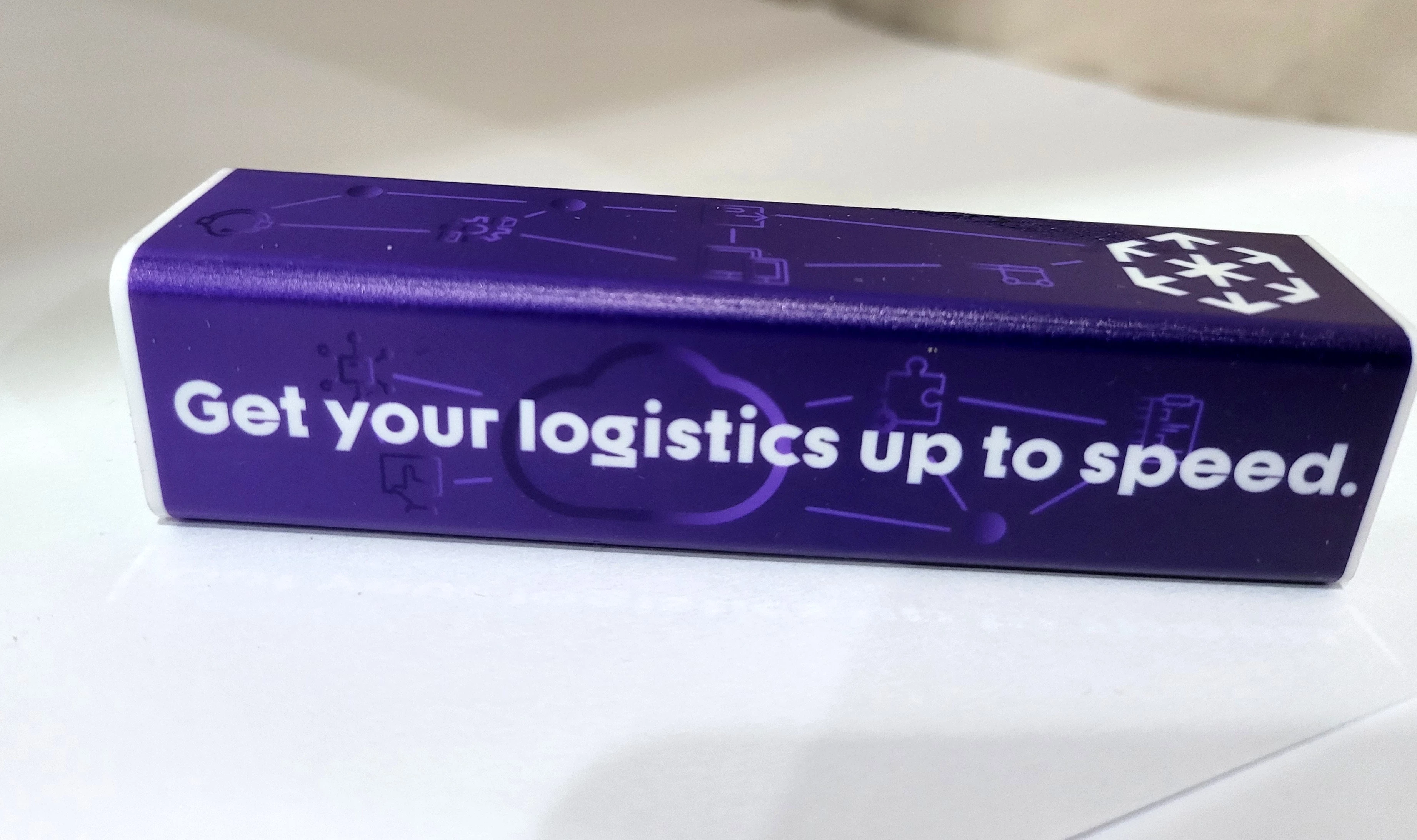 powerbank-2200mah-komplet-typ-akumulatora-litowo-jonowy