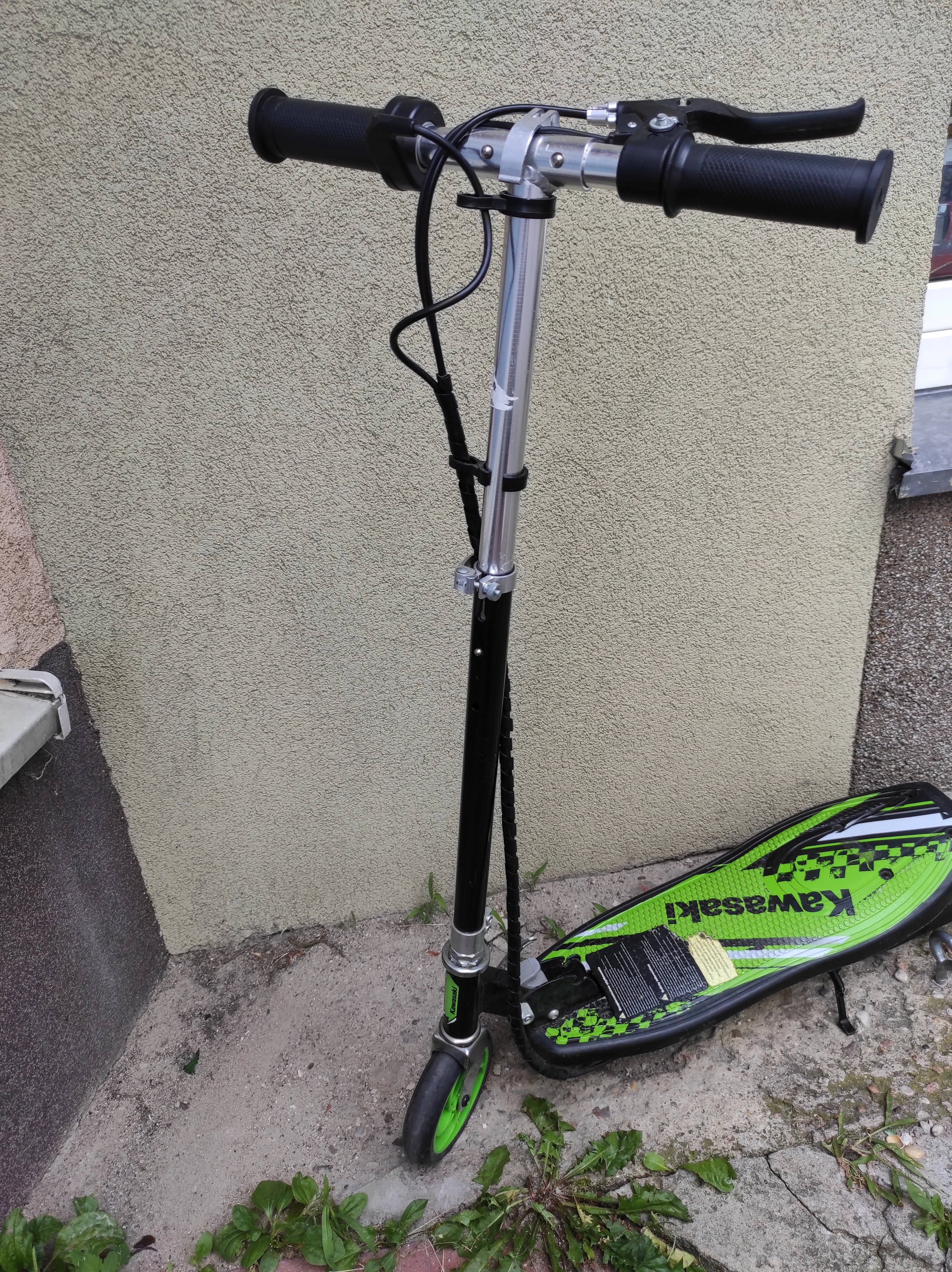 hulajnoga-elektryczna-kawasaki-kx-fs55-120-w-24v-kolor-wielokolorowy