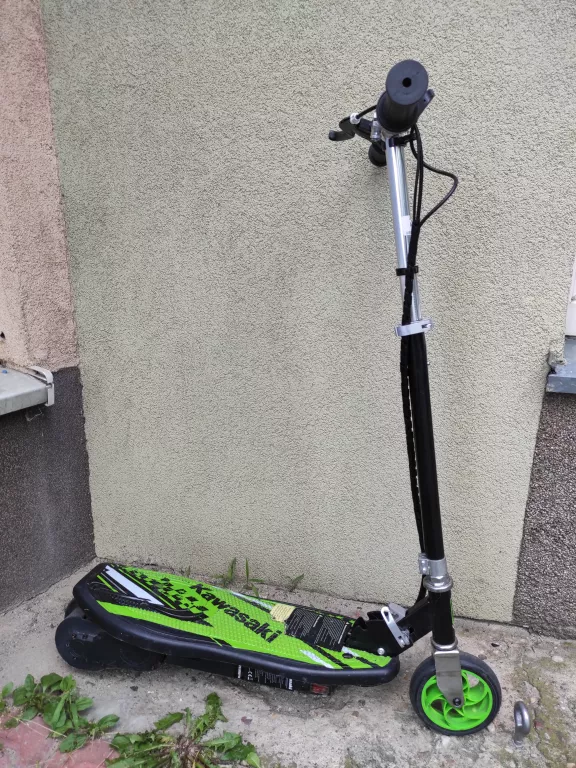 hulajnoga-elektryczna-kawasaki-kx-fs55-120-w-24v-predkosc-maksymalna-12