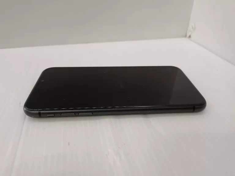 telefon-apple-iphone-11-bateria-84-system-operacyjny-ios