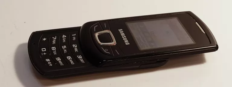 TELEFON SAMSUNG GT E 2550