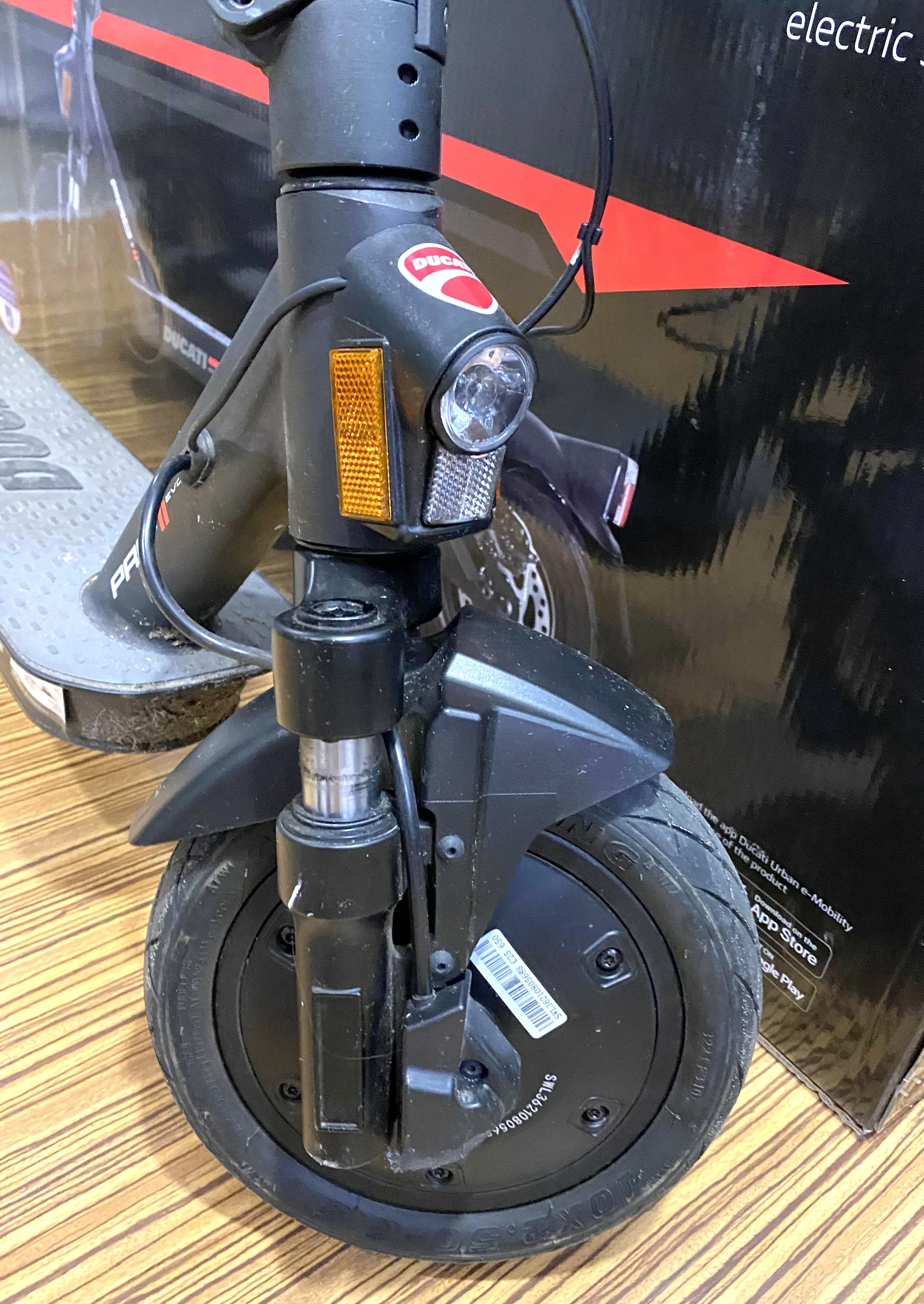 hulajnoga-elektryczna-ducati-pro-ii-evo-komplet-kod-producenta-pro-ii-evo