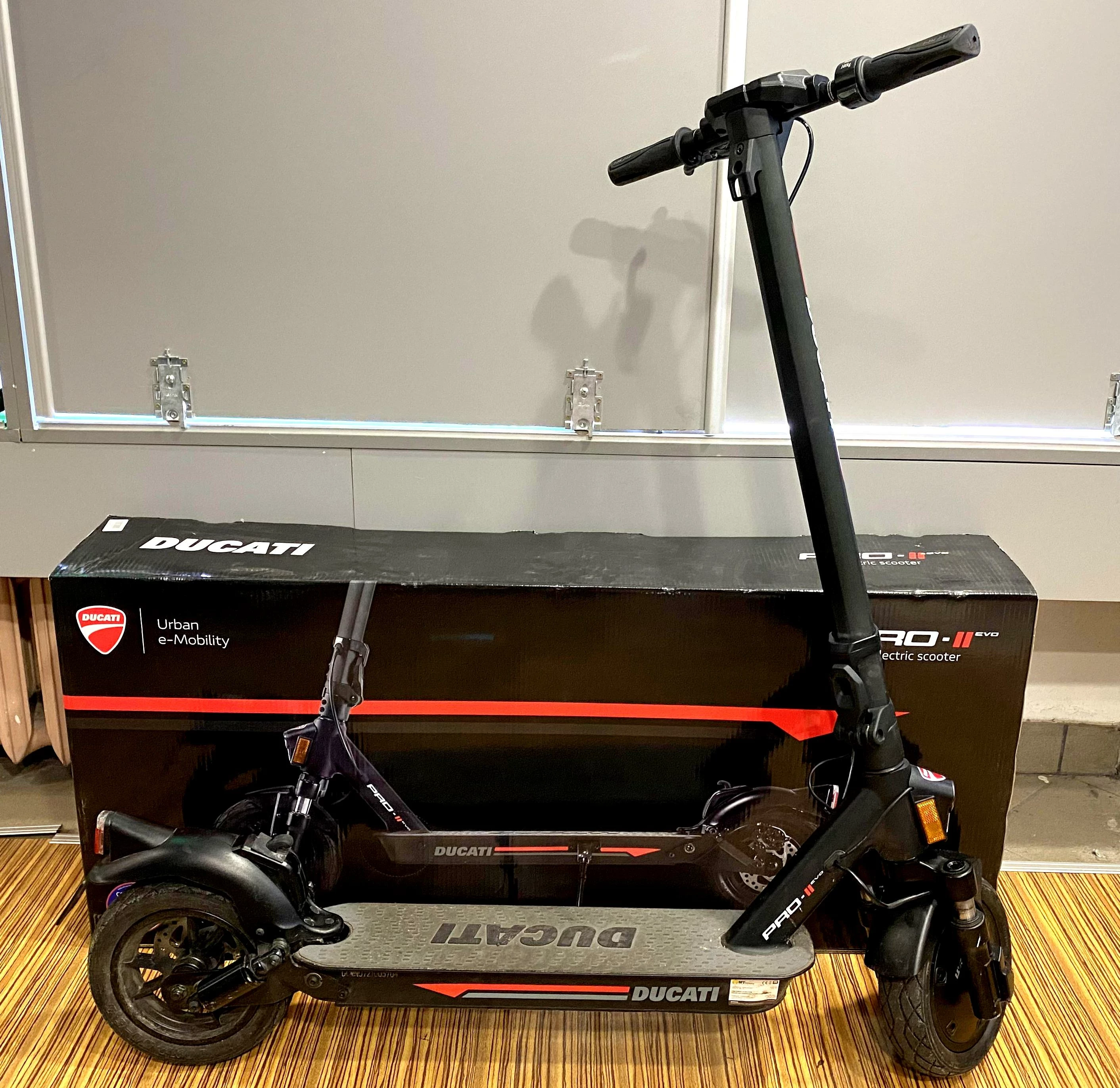 hulajnoga-elektryczna-ducati-pro-ii-evo-komplet-bohaterow-wrzesnia-79-swinoujscie