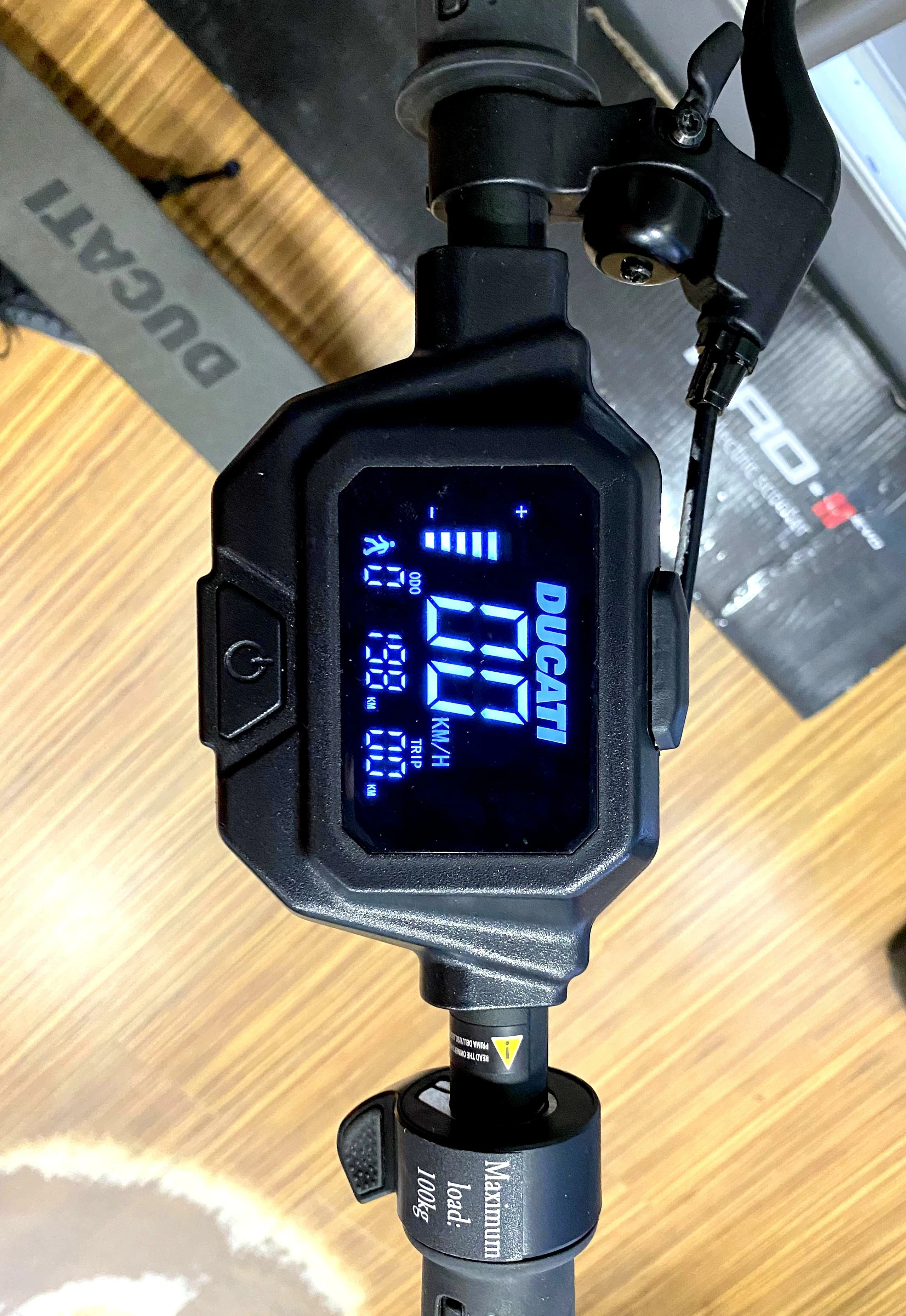 hulajnoga-elektryczna-ducati-pro-ii-evo-komplet-ean-gtin-8052679452989