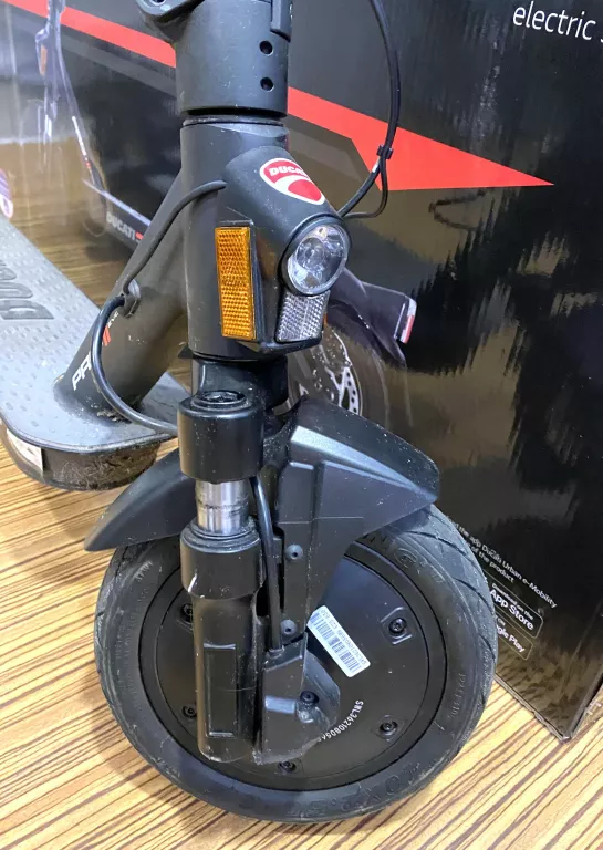 hulajnoga-elektryczna-ducati-pro-ii-evo-komplet-kod-producenta-pro-ii-evo