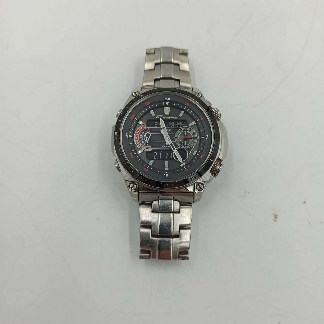 zegarek-casio-edifice-ecw-m300e-ladny-stan-stan-uzywany
