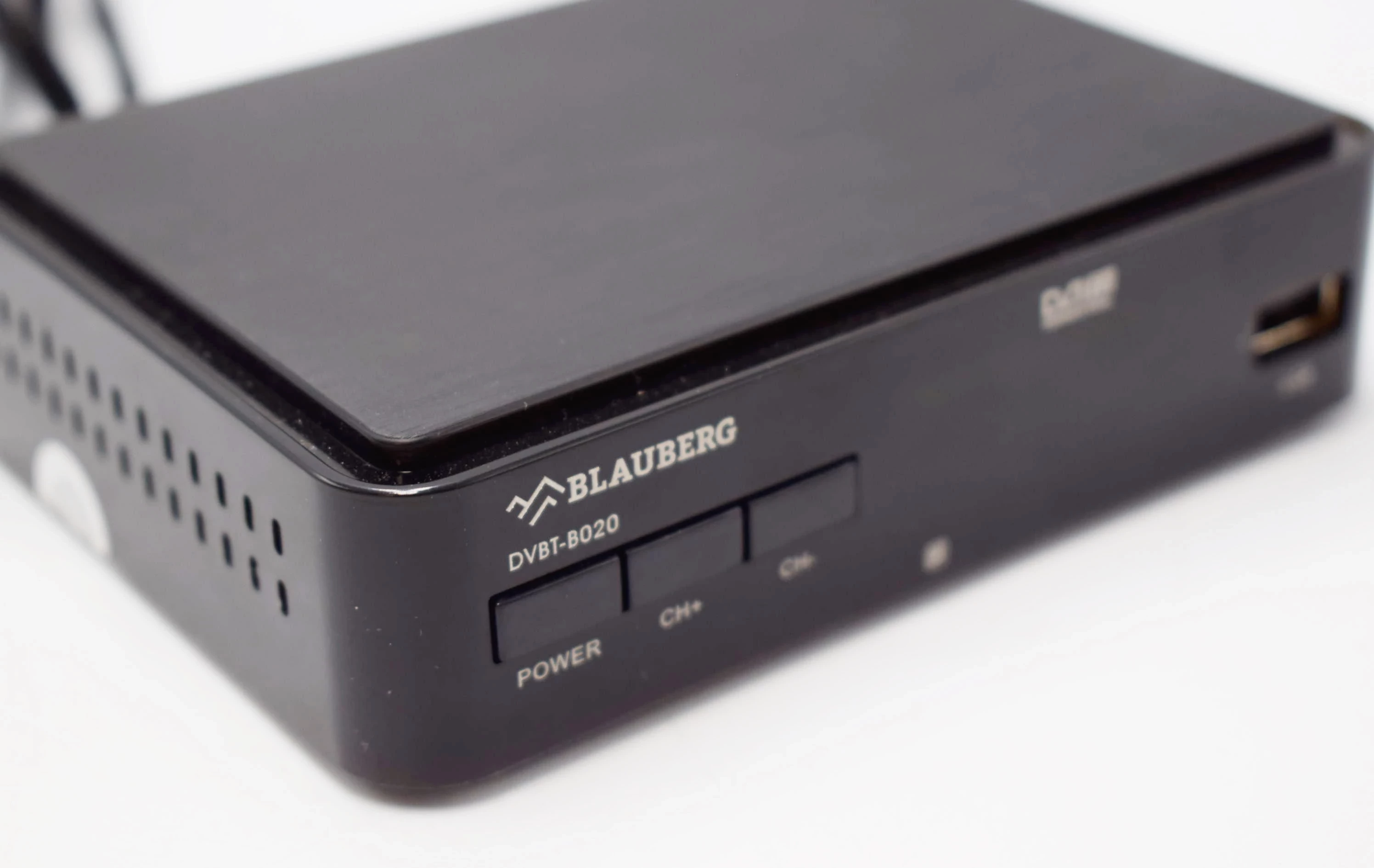 dekoder-blauberg-dcbt-b020-dvbt2-ean-gtin-5907642619582