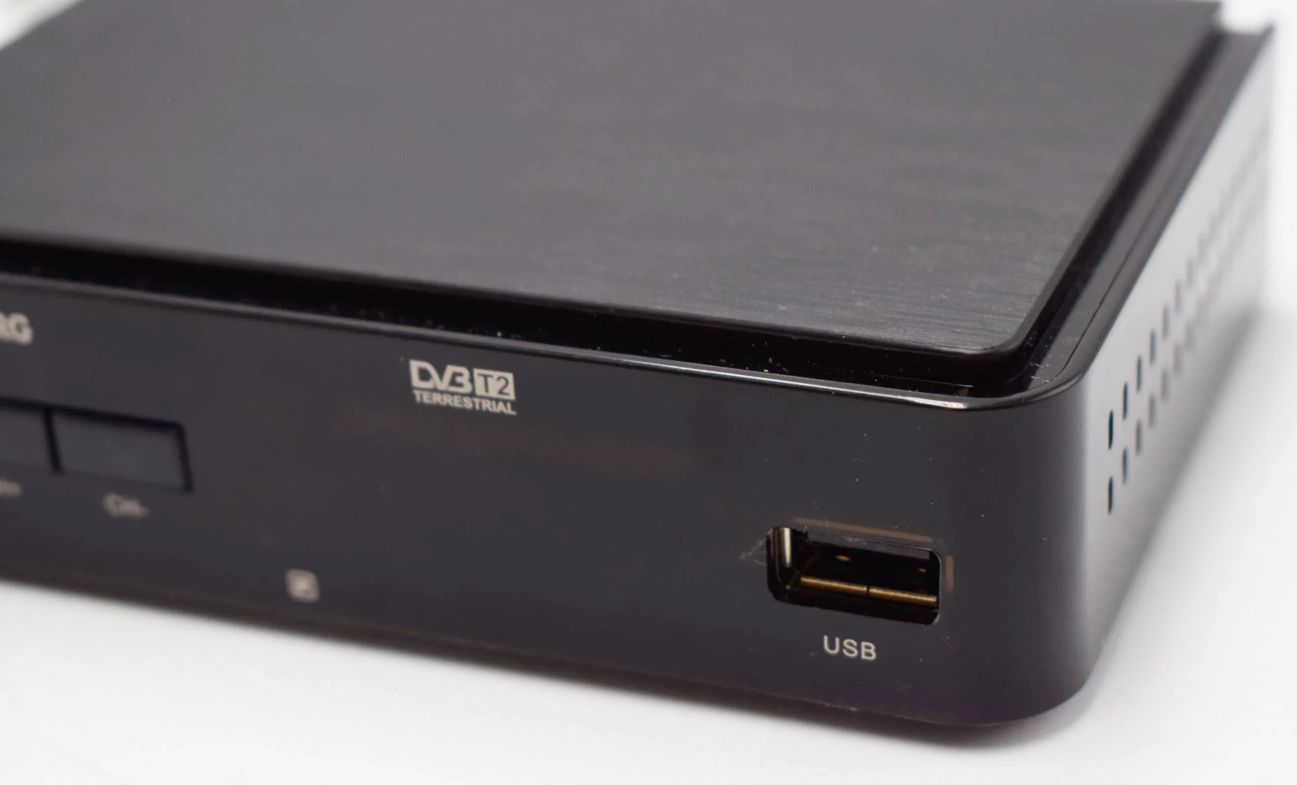 dekoder-blauberg-dcbt-b020-dvbt2-marka-inna