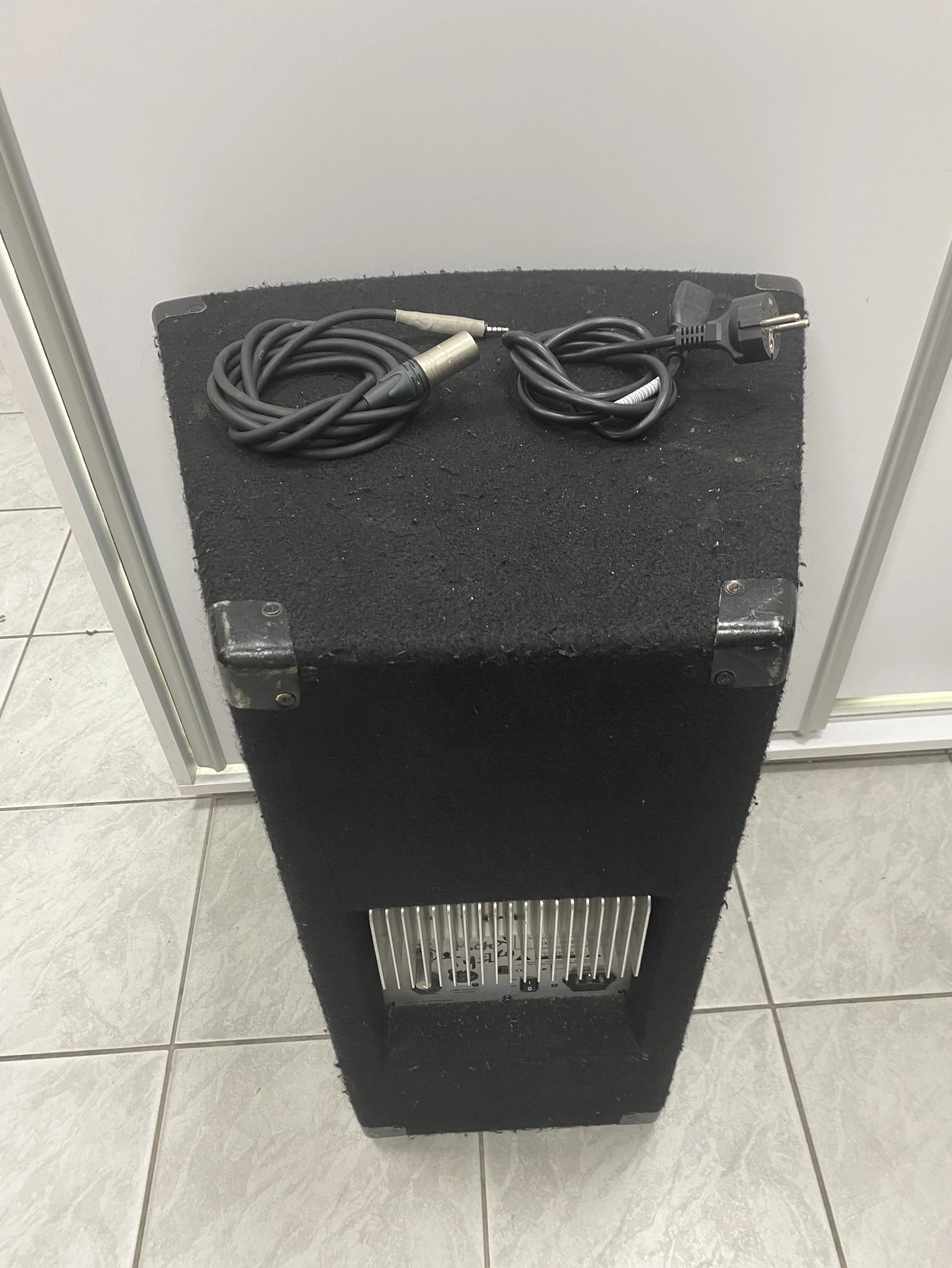 kolumna-aktywna-wharfedale-pro-svp-15p-marka-inna