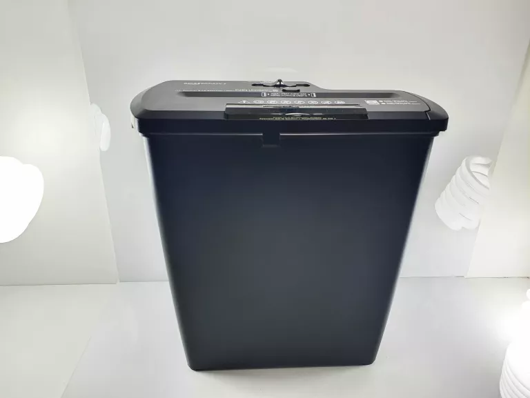 NISZCZARKA AMAZONBASICS B01E3R7T9K SUPER STAN