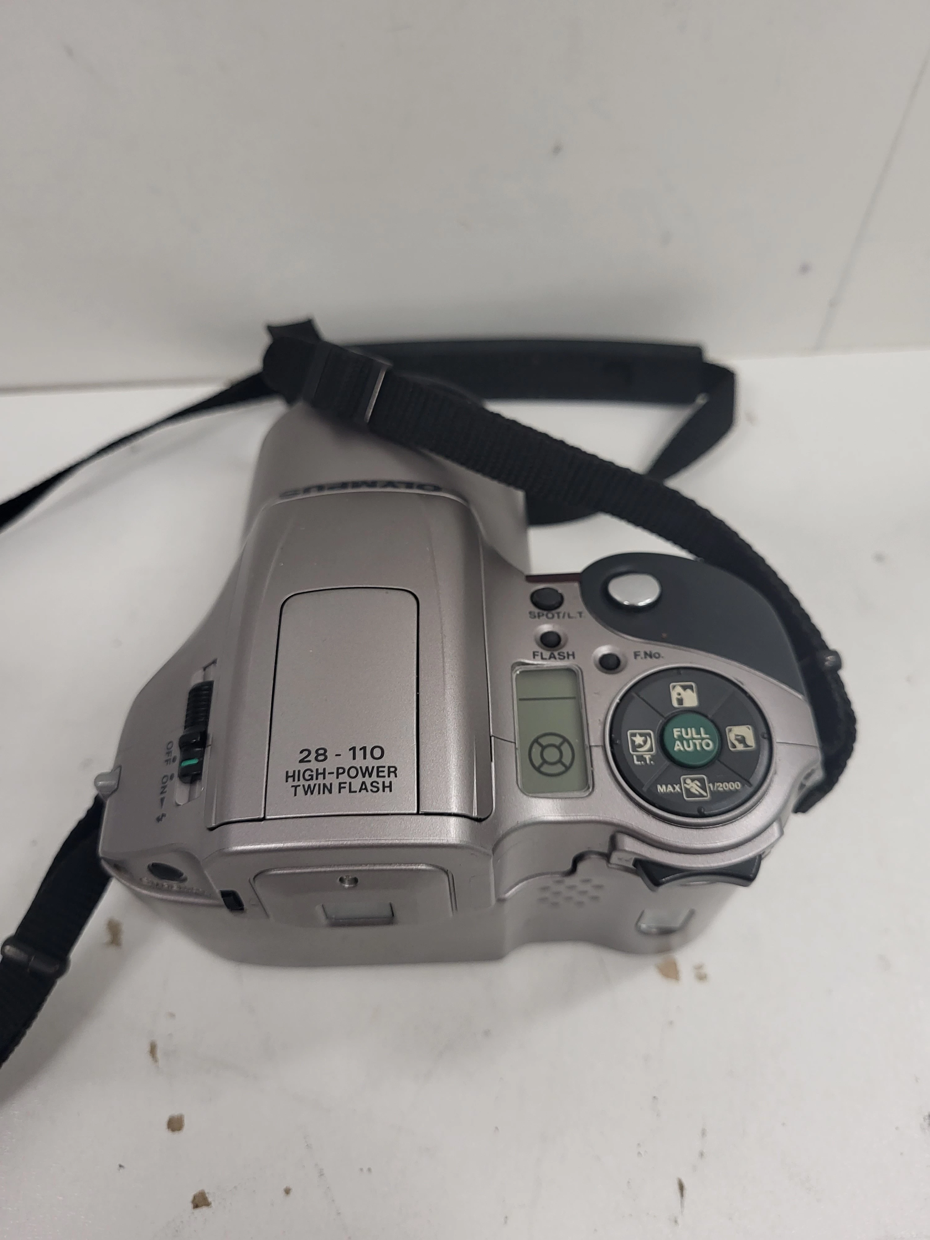 aparat-olympus-is-200-marka-olympus