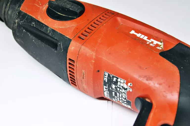 MŁOTOWIERTARKA HILTI TE 2-02 SDS PLUS