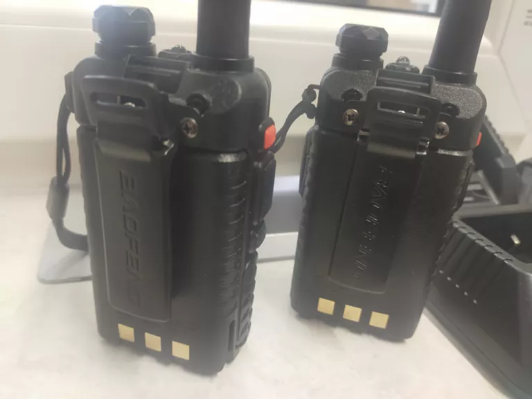 ZESTAW 2 SZT BAOFENG UV-5R HTQ +ŁADOWARKI