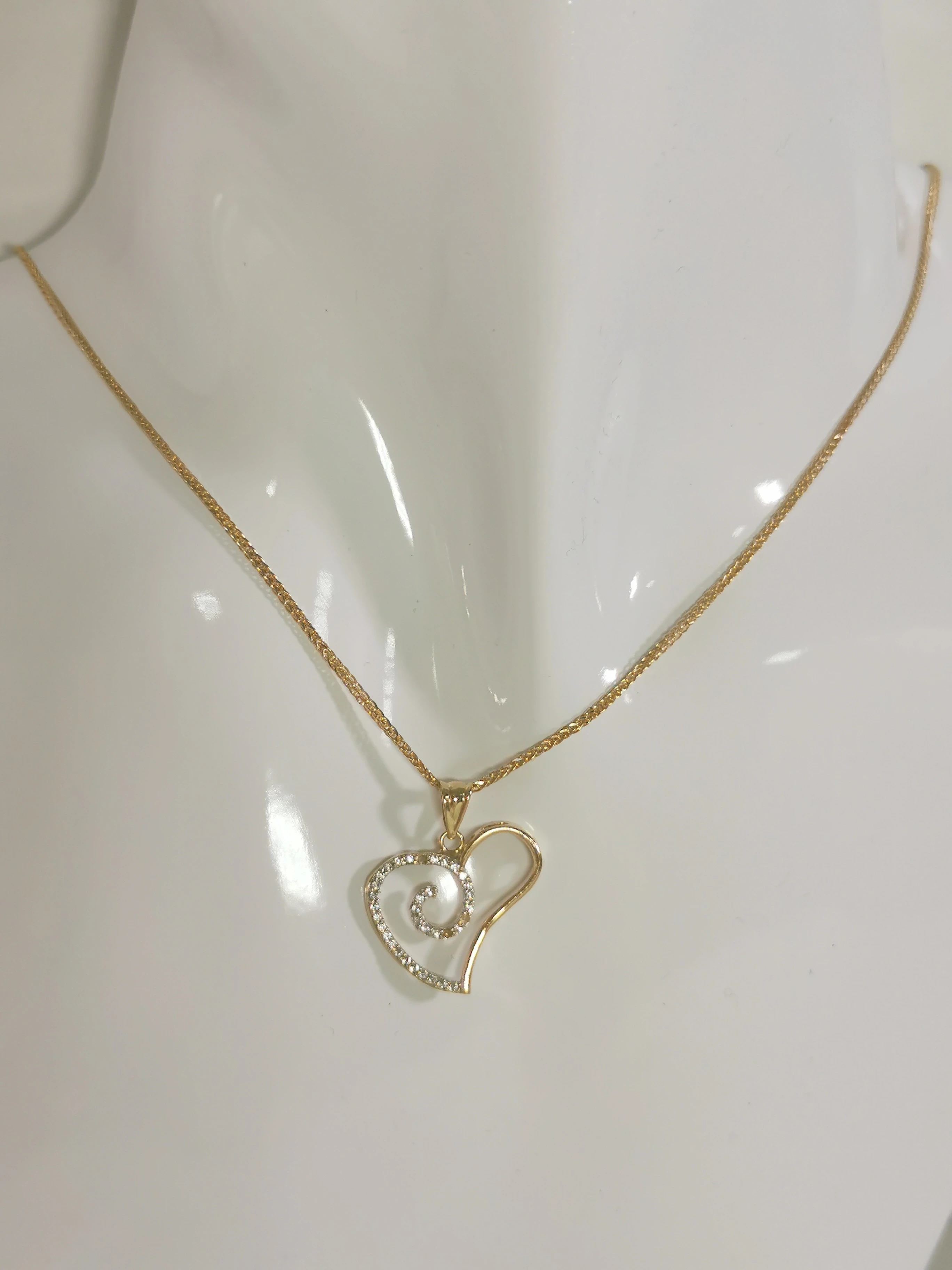 fantastyczny-zloty-lancuszek-z-sercem-585-gen-augusta-emila-fieldorfa-nila-2c-ostroleka