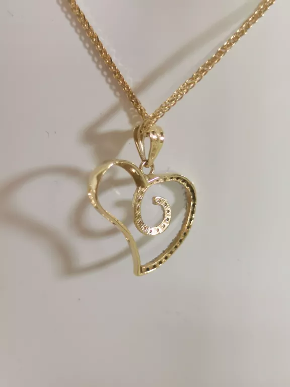 fantastyczny-zloty-lancuszek-z-sercem-585-motyw-serce