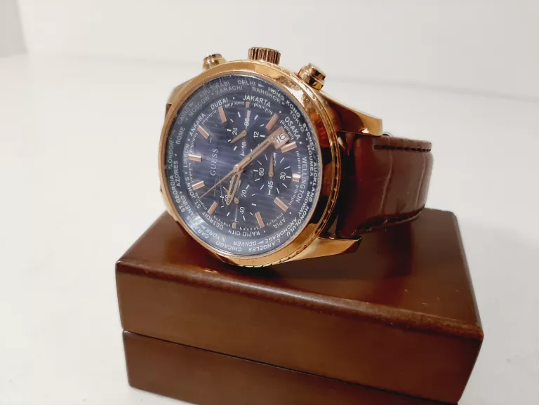 ZEGAREK MĘSKI GUESS W0500G1