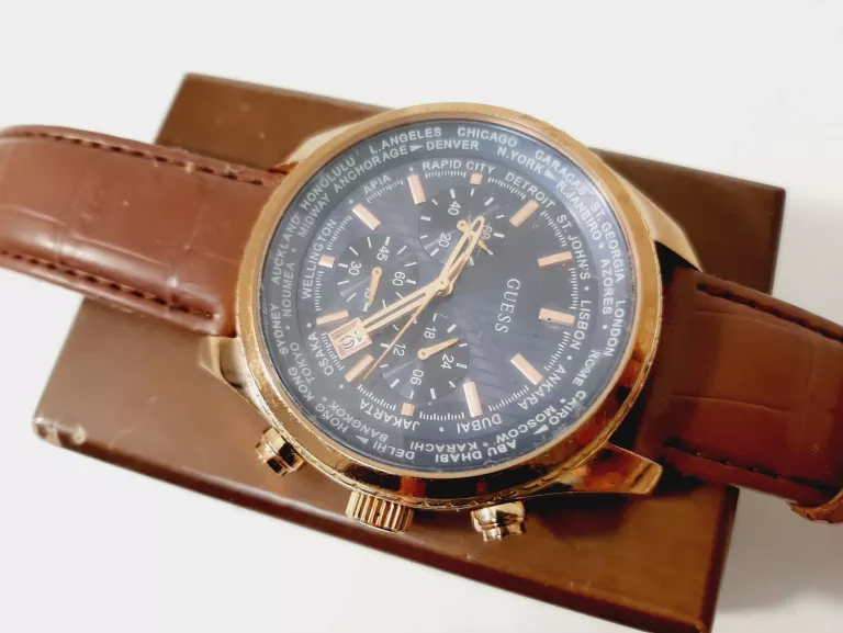 ZEGAREK MĘSKI GUESS W0500G1