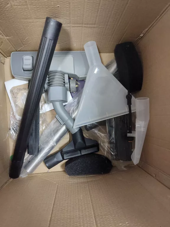 ODKURZACZ PIORĄCY CLEAN KING CK-01