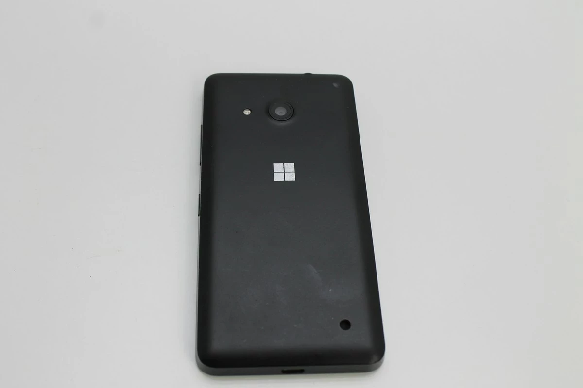 telefon-microsoft-lumia-550-przekatna-ekranu-47