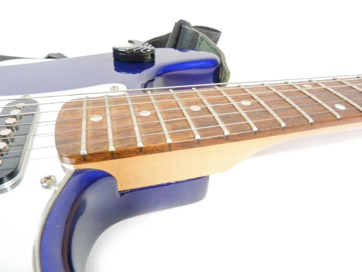 gitara-elektryczna-fender-stratocaster-stojak-product-id-9444d3fc-54cf-43b8-b43d-037ca66ddc5f