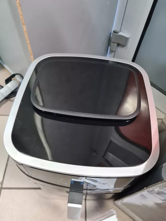 frytkownica-beztluszczowa-delimano-7l-1700w-kolor-dominujacy-czarny