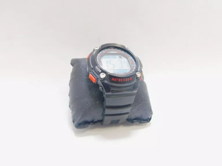 zegarek-meski-nareczny-lasika-czarny-stan-uzywany