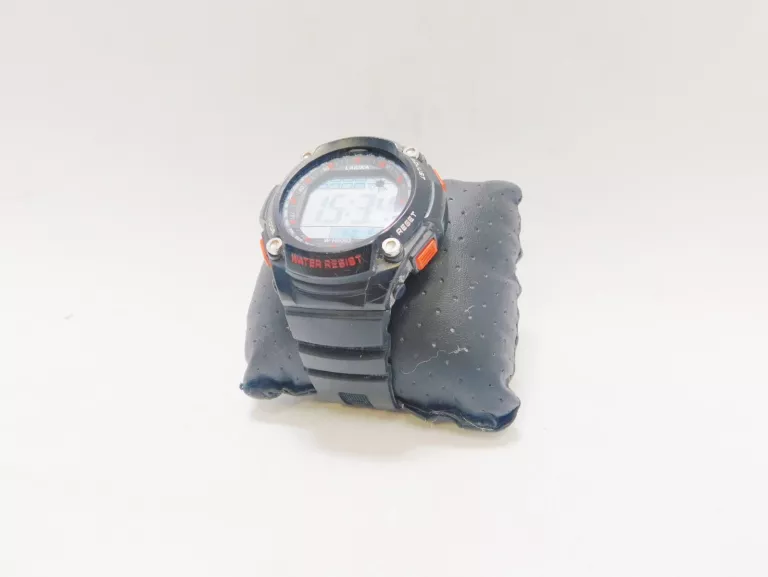 zegarek-meski-nareczny-lasika-czarny-typ-nareczny