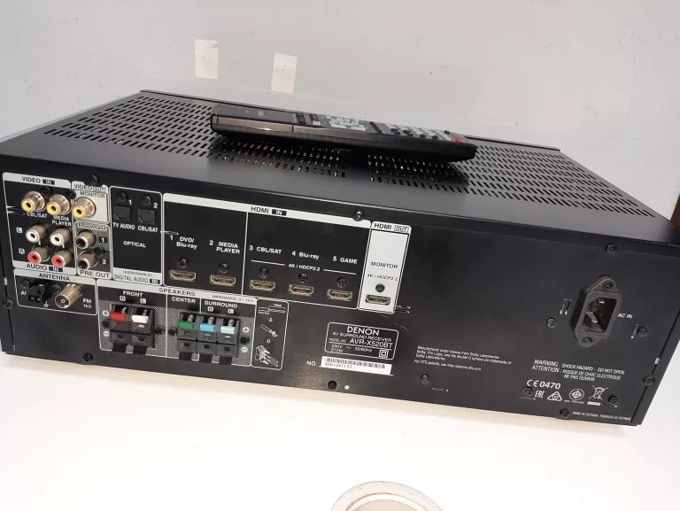 AMPLITUNER DENON AVR-X520BT 5.2 CZARNY + PILOT
