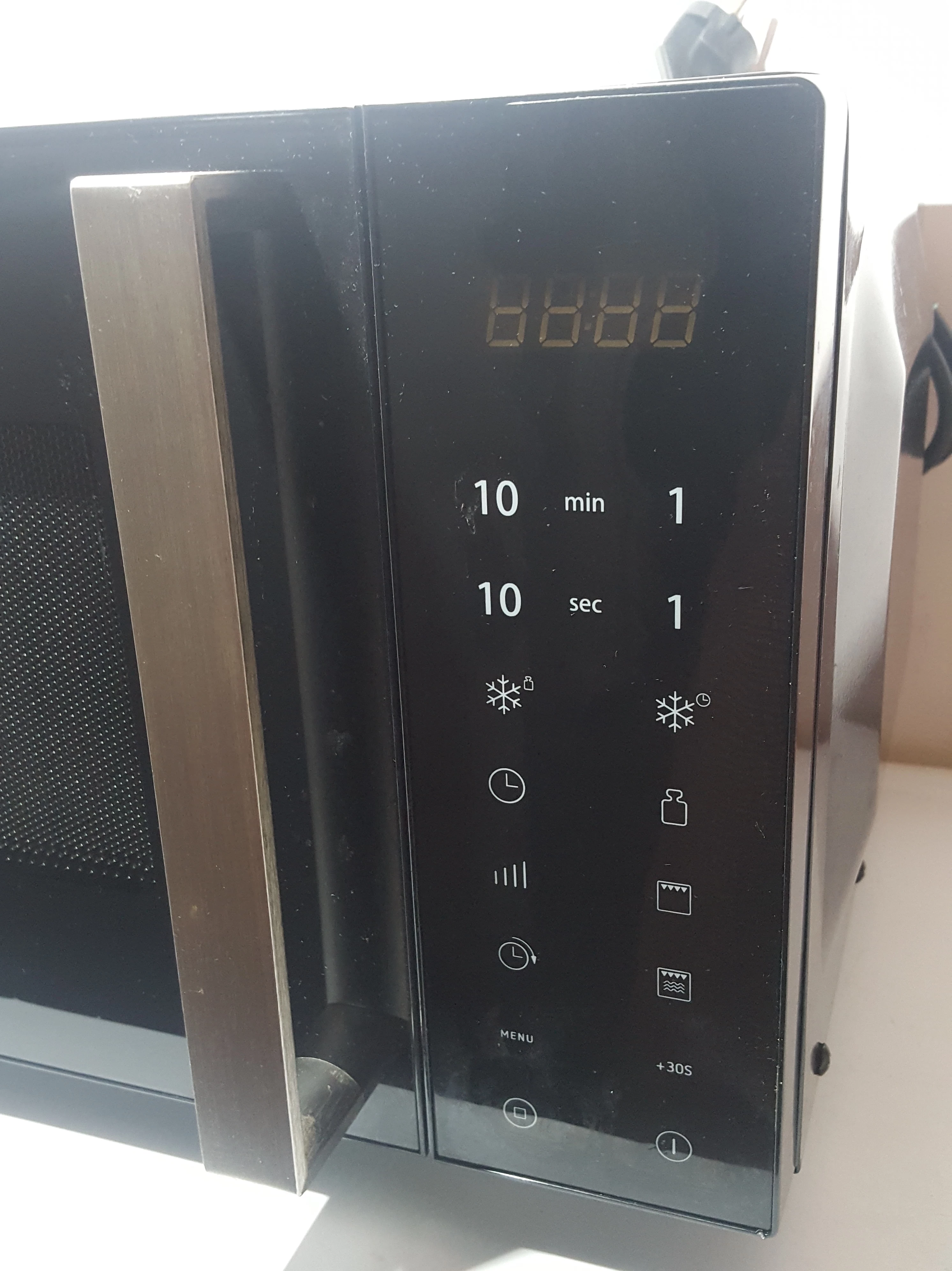 mikrofalowka-amica-amgf23e1gfb-stan-uzywany