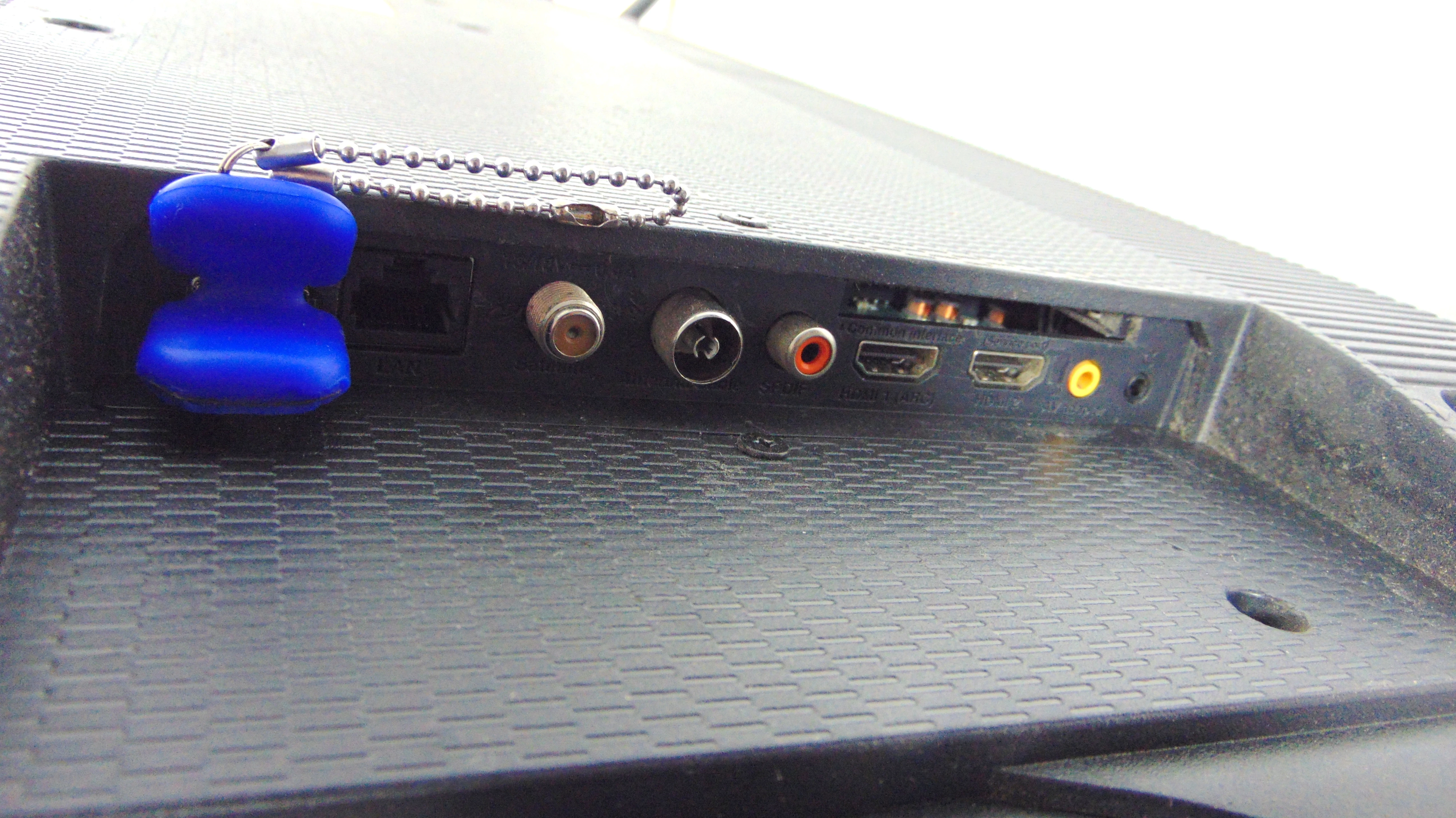 telewizor-thomson-40fd3306-marka-thomson