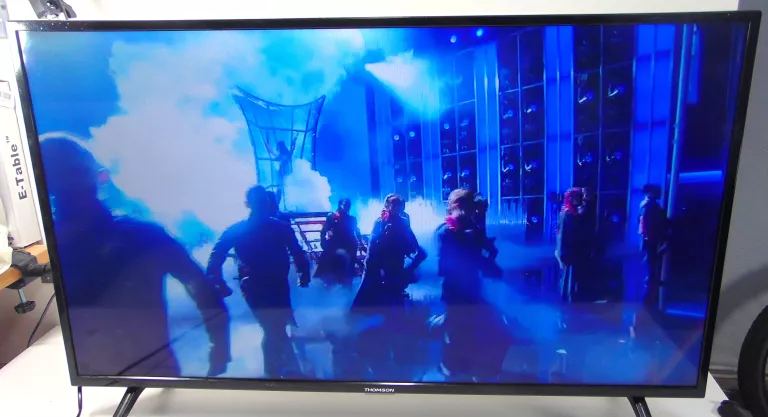 telewizor-thomson-40fd3306-zamkowa-16-lubawa