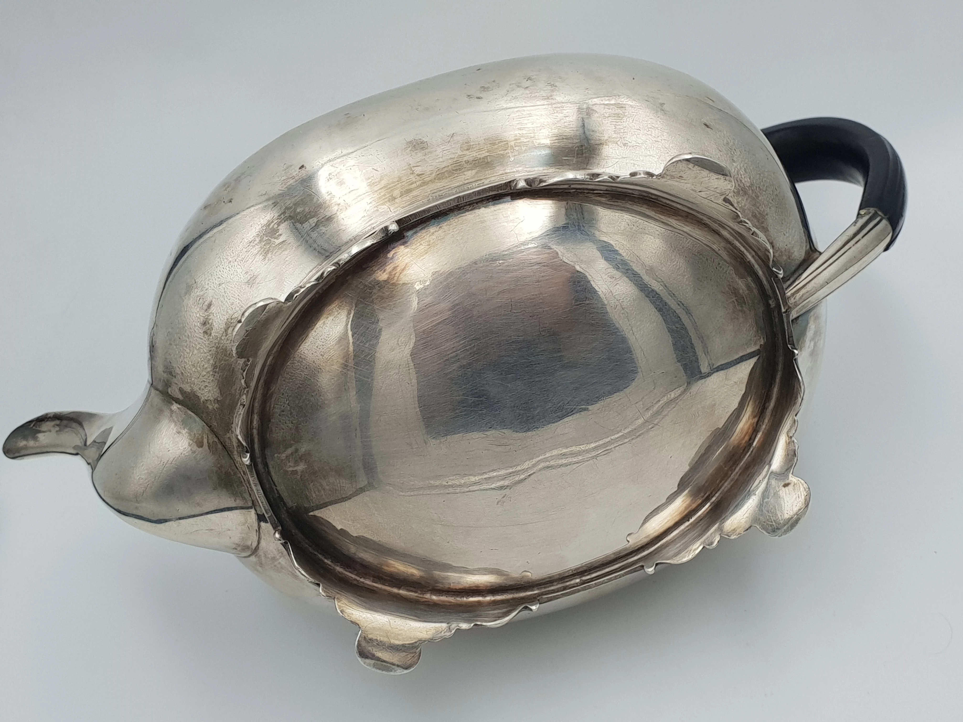 srebrny-dzbanek-sterling-925-606g-stan-nie-wymaga-renowacji