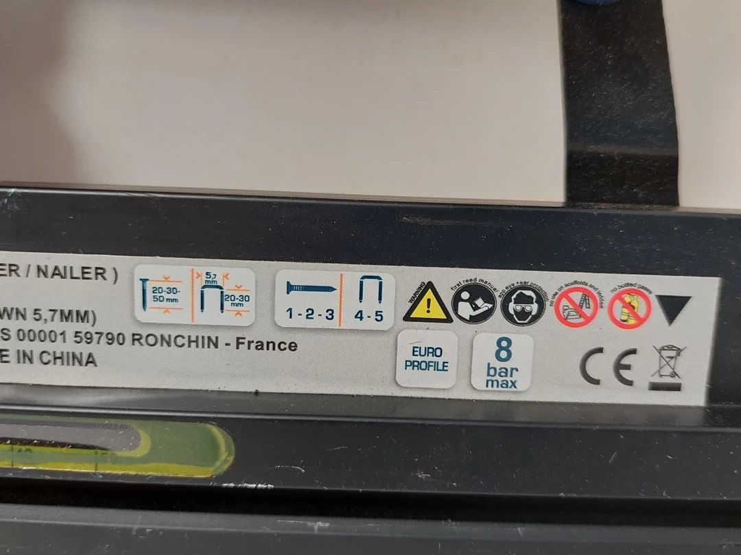 zszywacz-pneumatyczny-dexter-dx-9050-mixta-ean-gtin-3276004922816