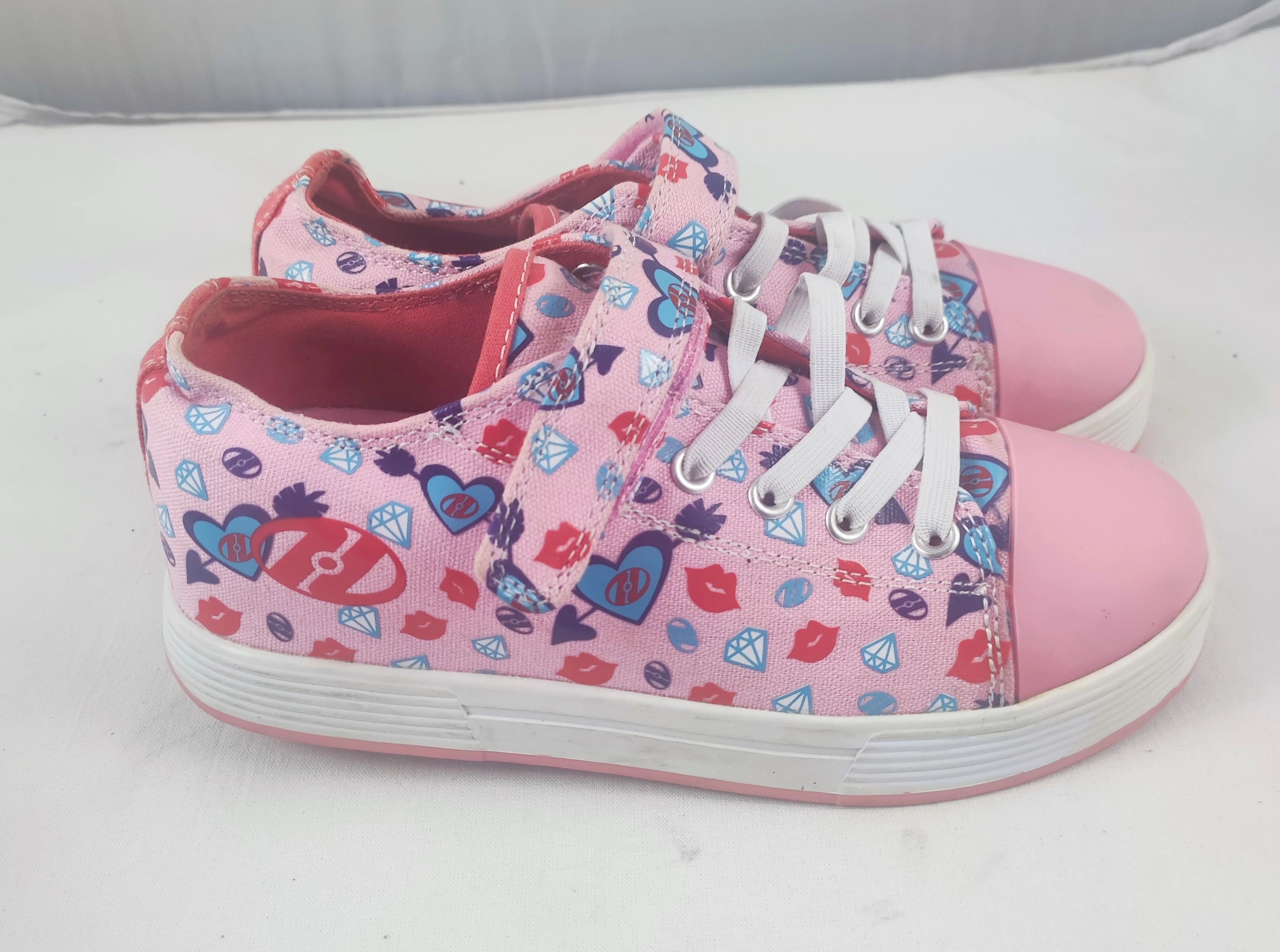 butorolki-heelys-rozmiar-35-kod-producenta-770920p