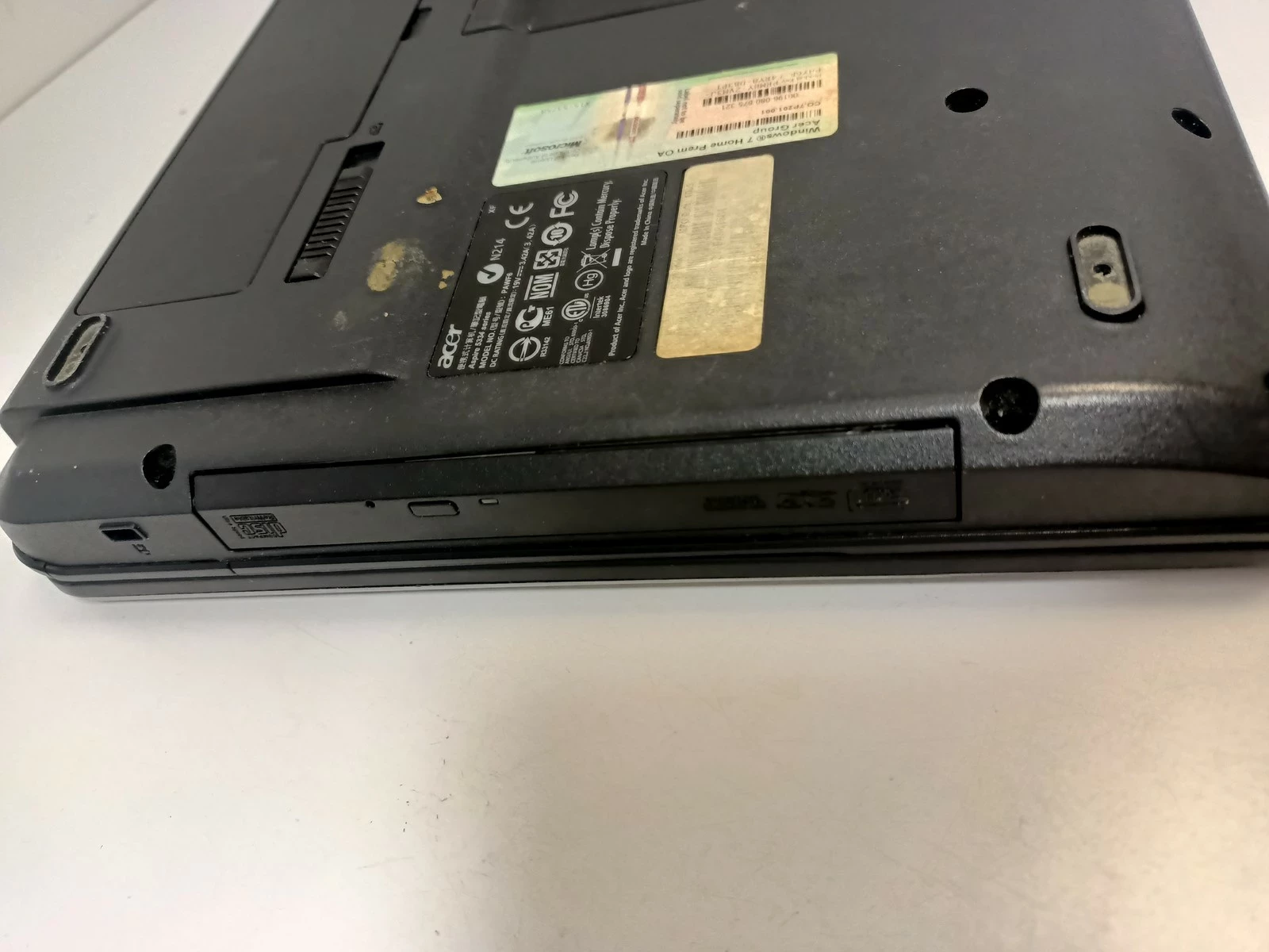 laptop-acer-n214-pojemnosc-dysku-250