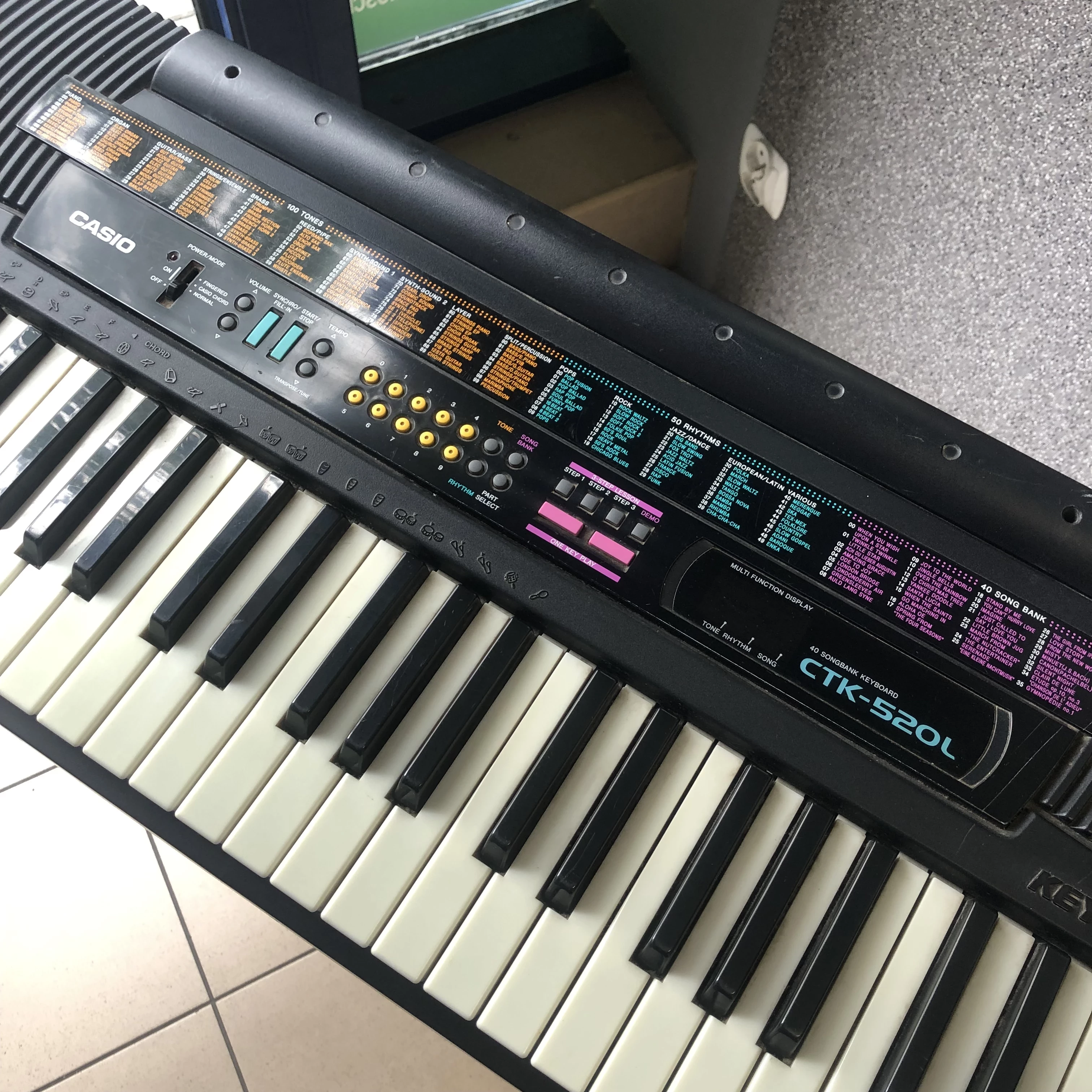 keyboard-casio-ctk-520l-odbior-osobist-stan-uzywany