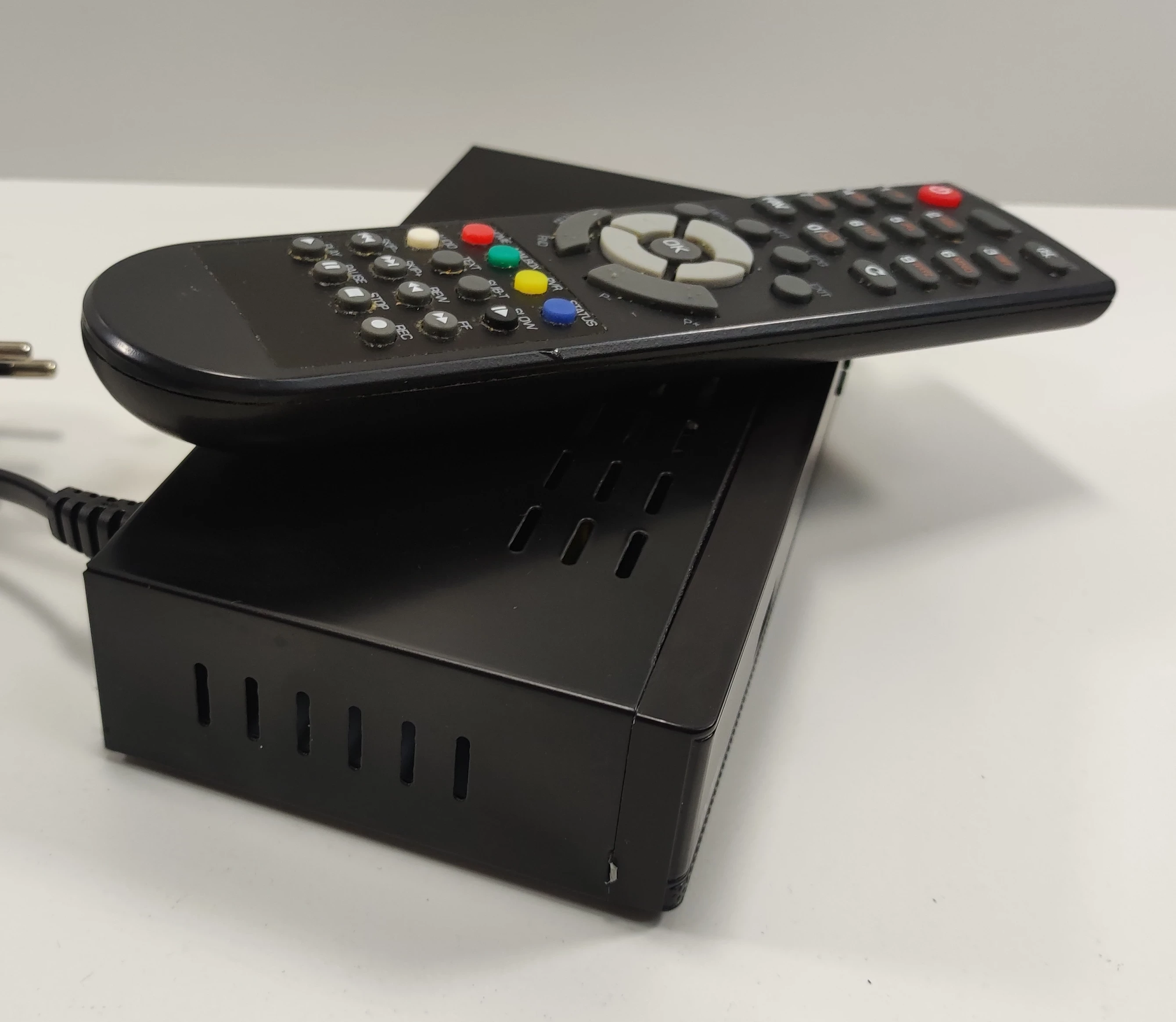 dekoder-dvb-t2-stb-hd-n6-stan-uzywany