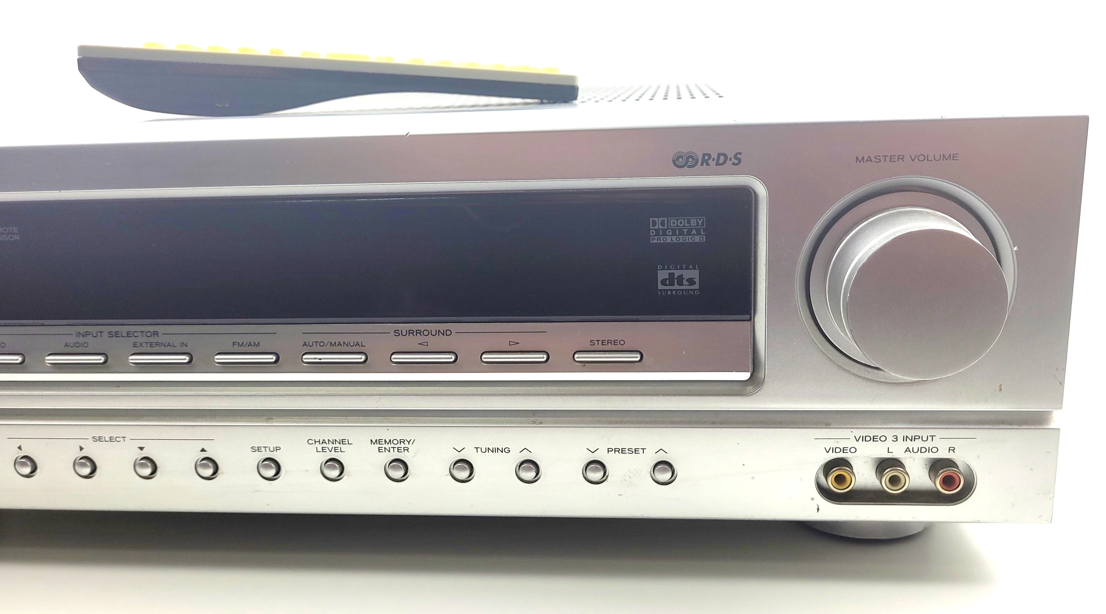 amplituner-teac-ag-d8850-pilot-kolor-srebrny