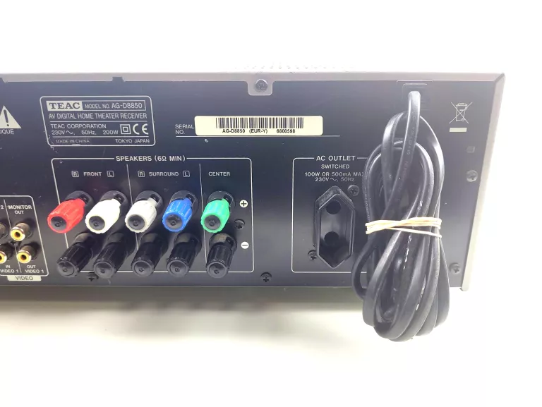 AMPLITUNER TEAC AG-D8850 / PILOT