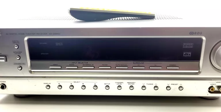 amplituner-teac-ag-d8850-pilot-marka-teac