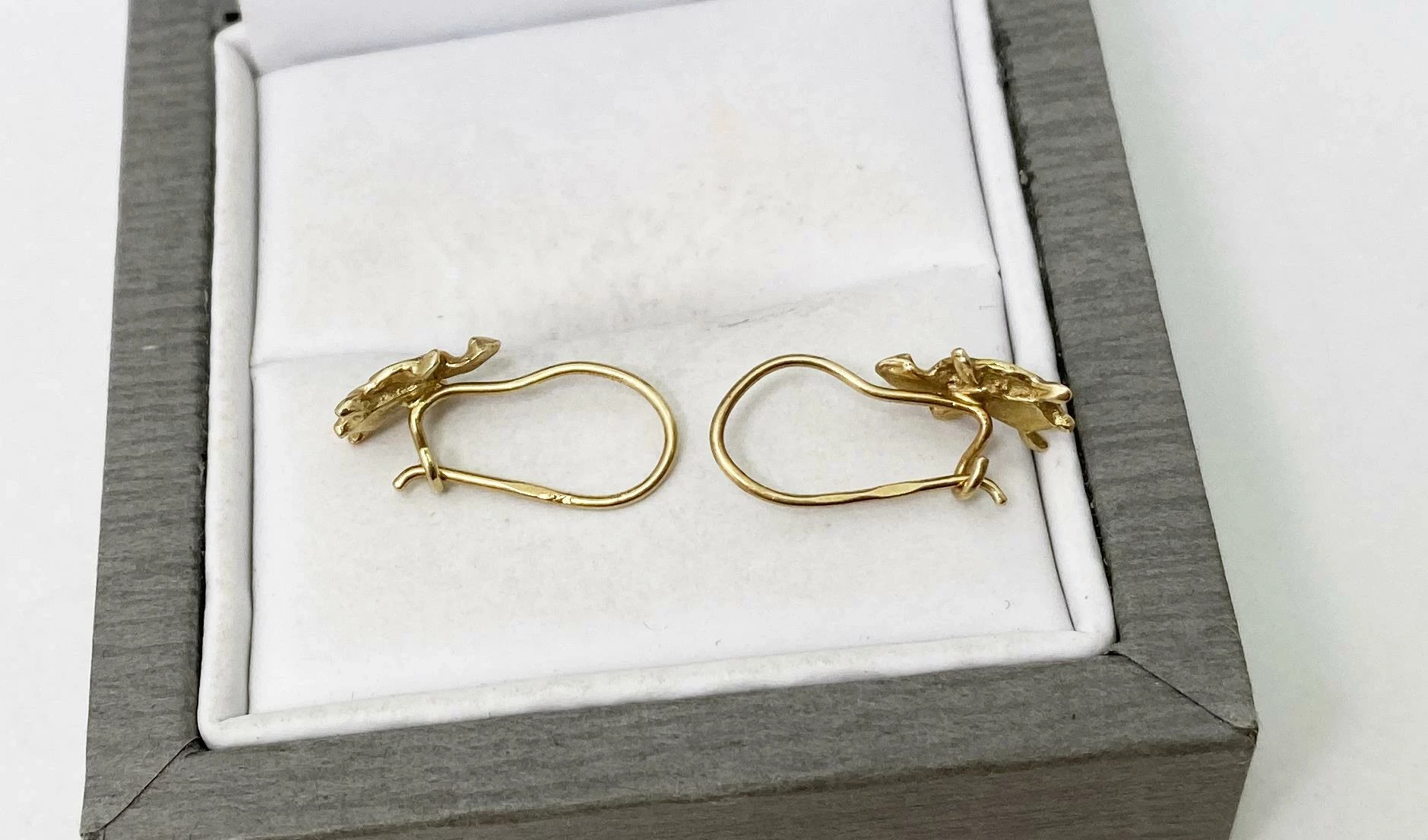 zlote-kolczyki-z-zapieciem-bigiel-583-marka-inna-marka