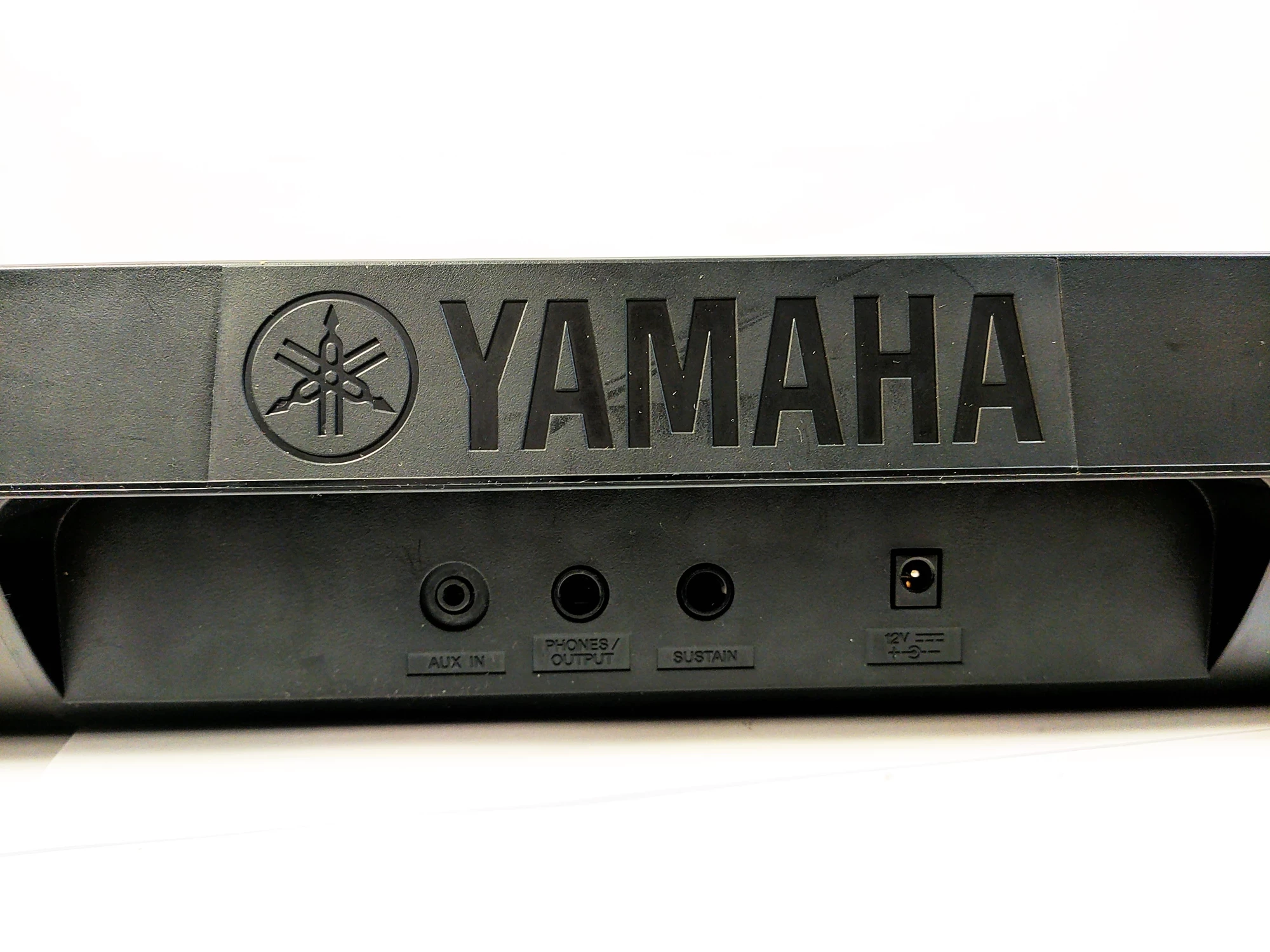 keyboard-yamaha-ypt-260-komplet-marka-yamaha