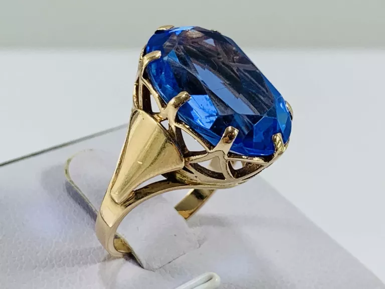 piekny-zloty-pierscionek-z-szafirem-854g-585-r16-waga-854