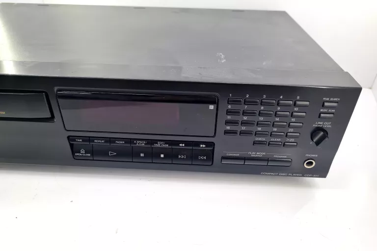 ODTWARZACZ CD SONY CDP-511